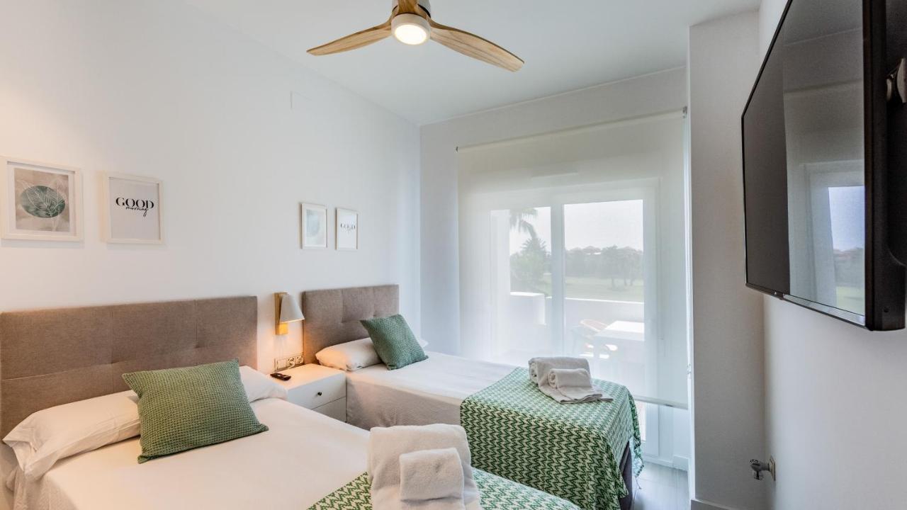 Homity Holidays - Playa Granada - Marina Golf Мотрил Екстериор снимка