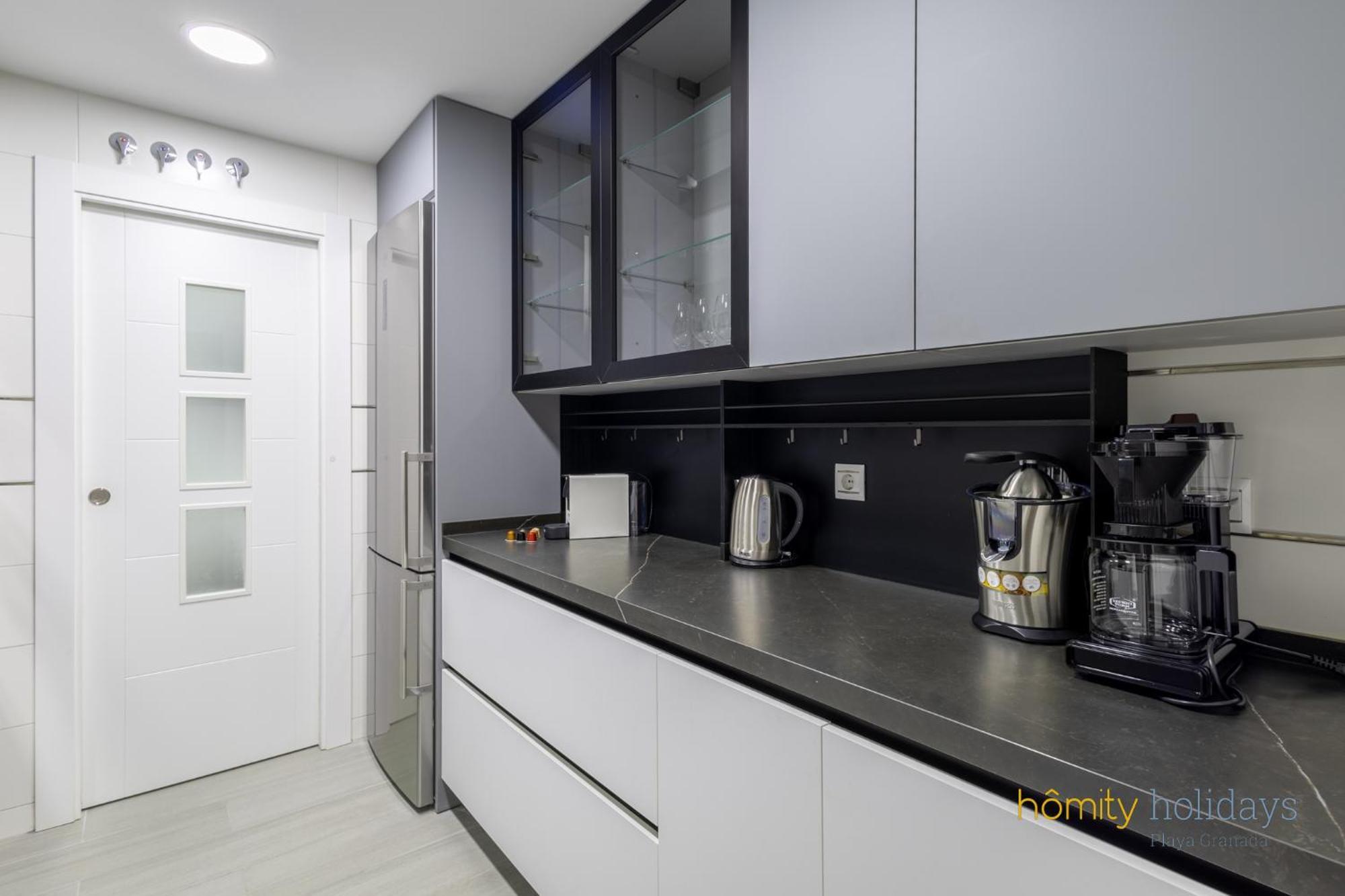Homity Holidays - Playa Granada - Marina Golf Мотрил Екстериор снимка