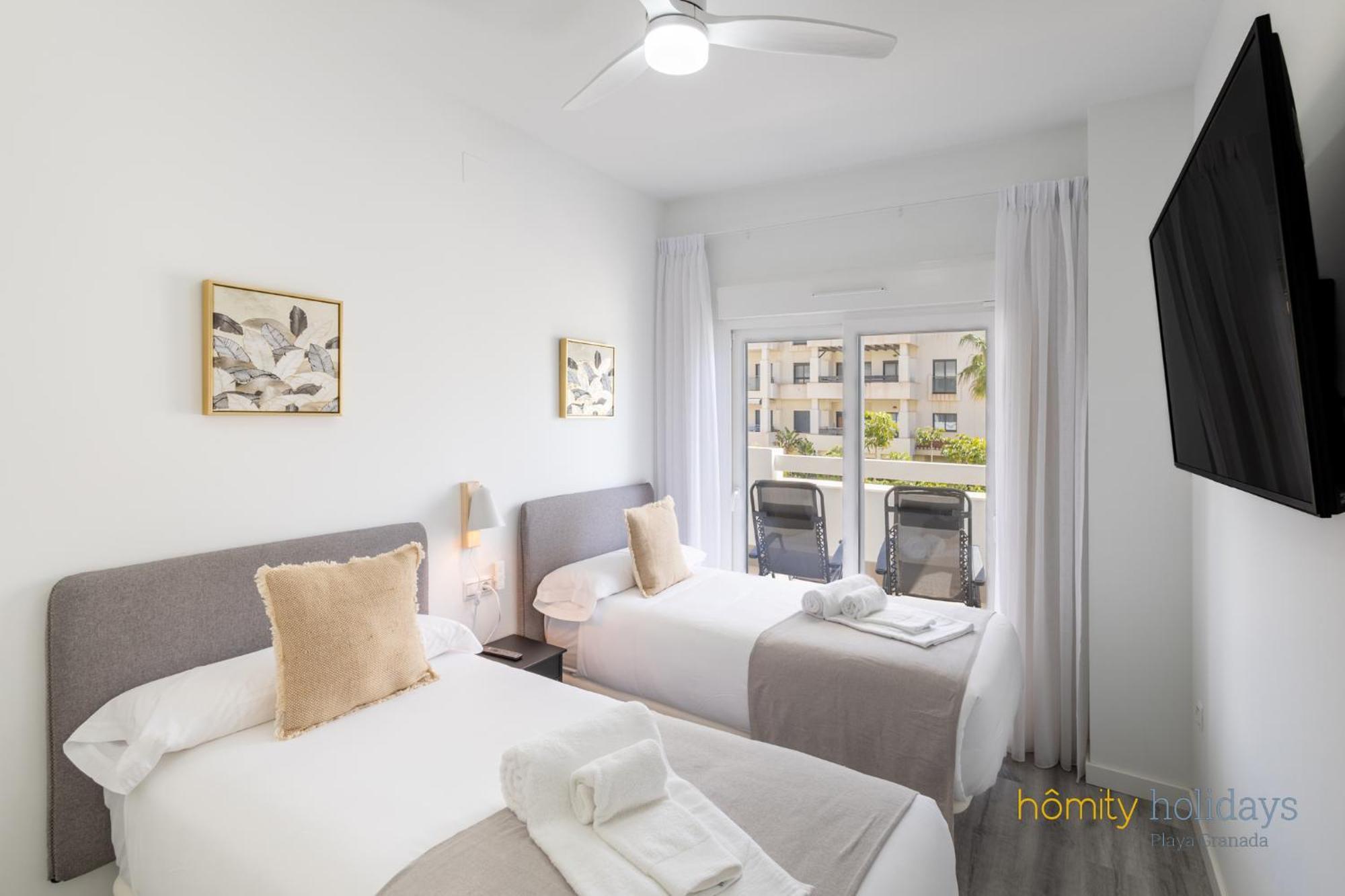 Homity Holidays - Playa Granada - Marina Golf Мотрил Екстериор снимка